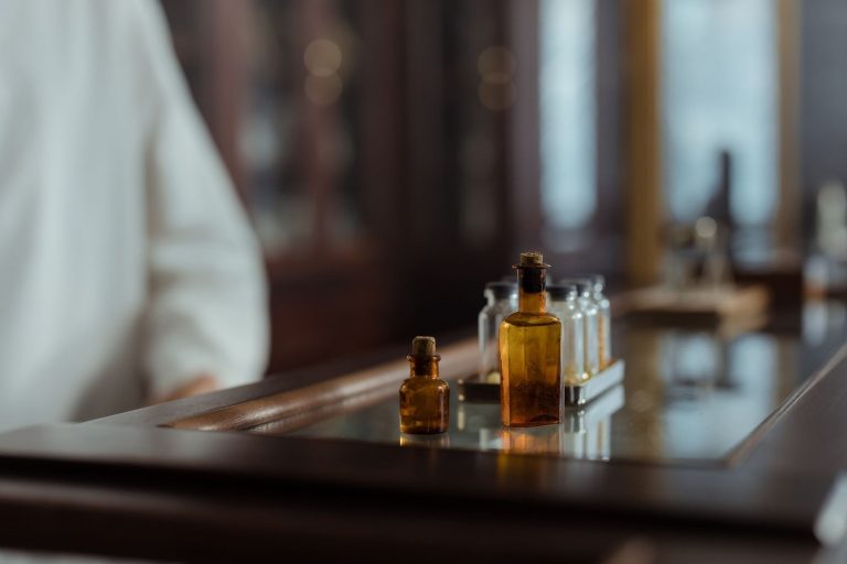 Comment choisir ses huiles végétales pour une peau mature : guide 2026